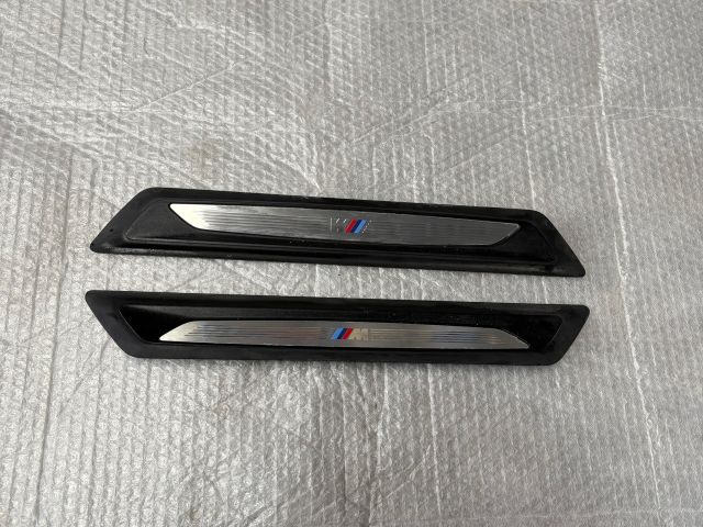 bontott BMW X1 Küszöb Díszléc Szett