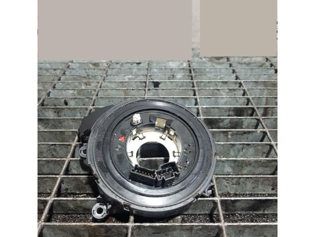 bontott BMW X1 Légzsák Átvezető Szalagkábel