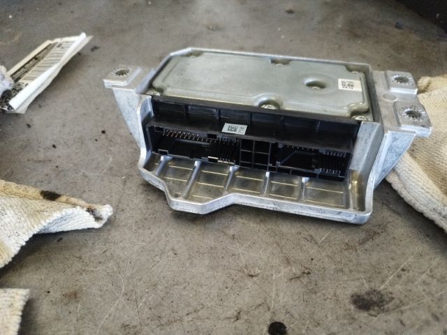 bontott BMW X1 Légzsák Elektronika