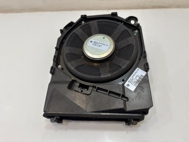 bontott BMW X1 Mélynyomó Hangszóró