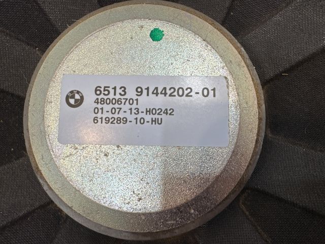 bontott BMW X1 Mélynyomó Hangszóró