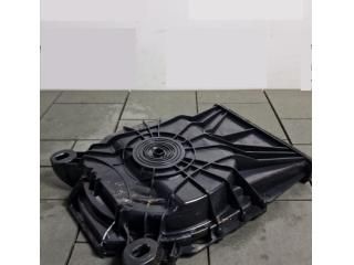 bontott BMW X1 Mélynyomó Hangszóró