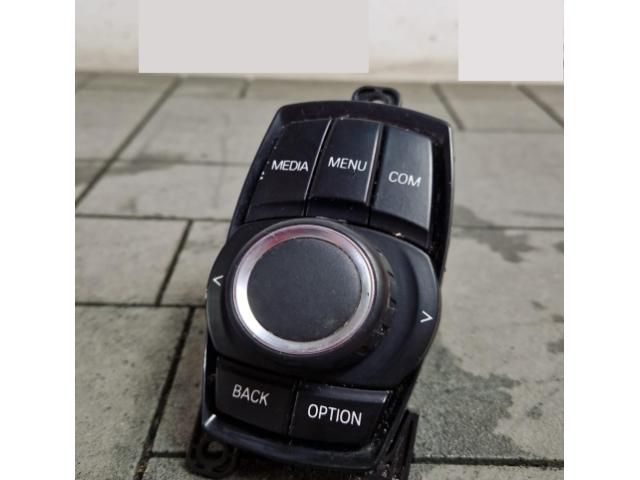 bontott BMW X1 Multimédia Vezérlő