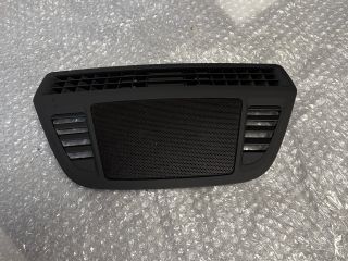 bontott BMW X1 Műszerfal Középső Hangszóró Burkolat