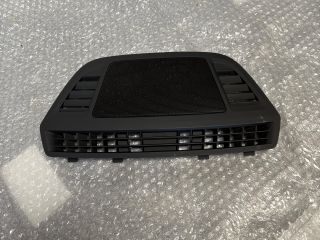 bontott BMW X1 Műszerfal Középső Hangszóró Burkolat