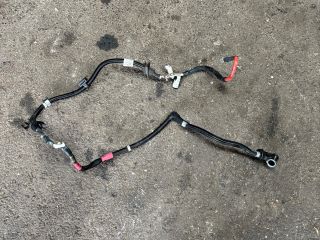 bontott BMW X1 Pozitív Kábel