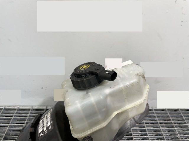 bontott BMW X1 Főfékhenger