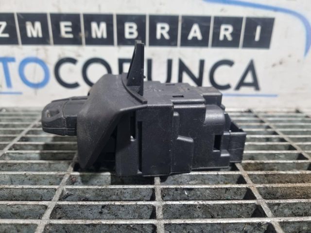 bontott BMW X1 Gyújtáskapcsoló