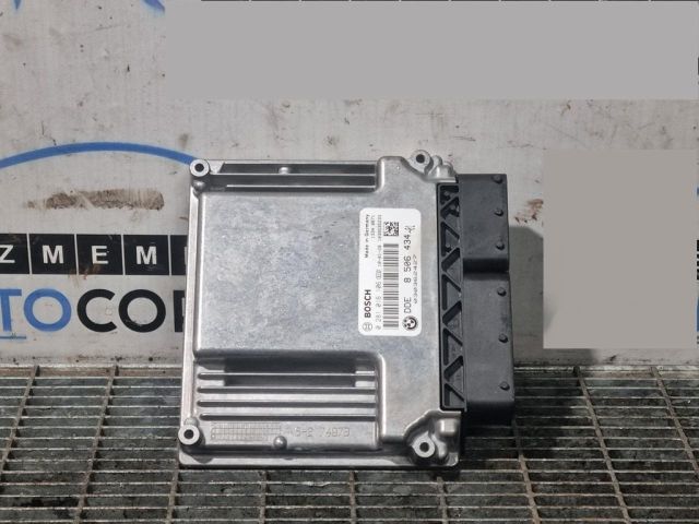 bontott BMW X1 Motorvezérlő