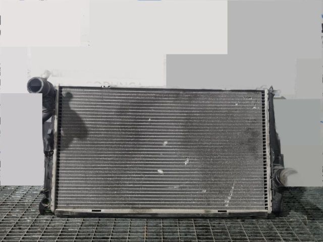 bontott BMW X1 Vízhűtő Radiátor (Klímás)