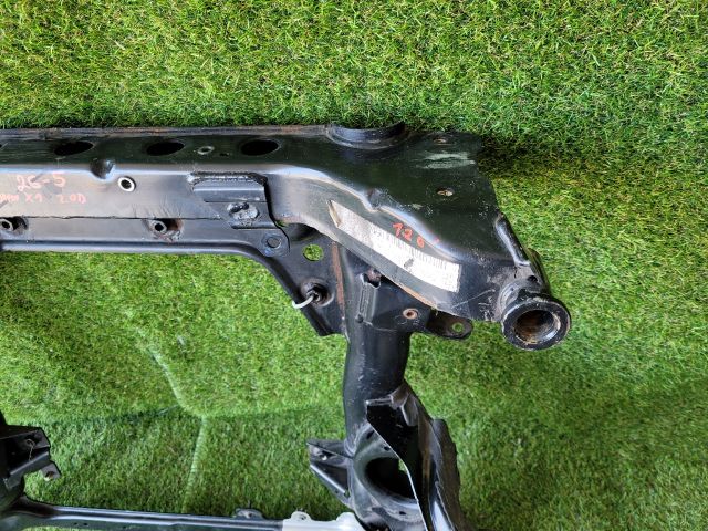 bontott BMW X1 Első Bölcső