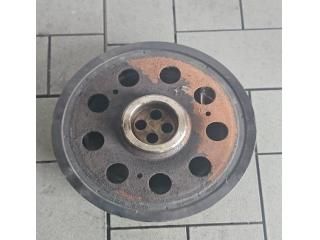 bontott BMW X1 Főtengely Szíjtárcsa