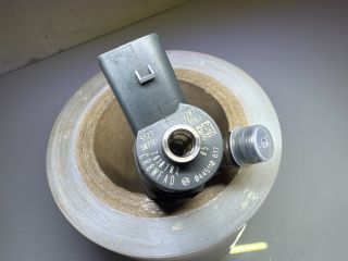 bontott BMW X1 Porlasztó (1 db)