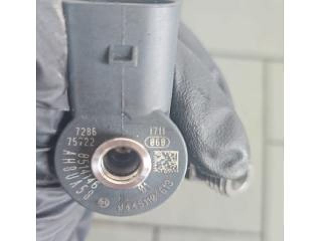 bontott BMW X1 Porlasztó (1 db)