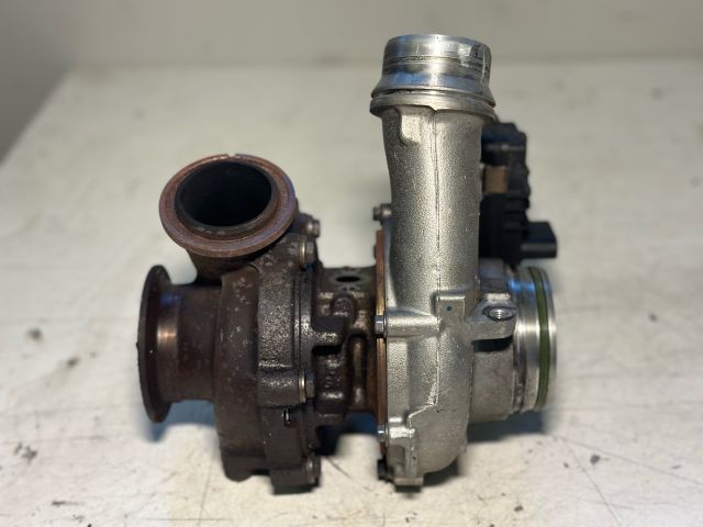 bontott BMW X1 Turbó