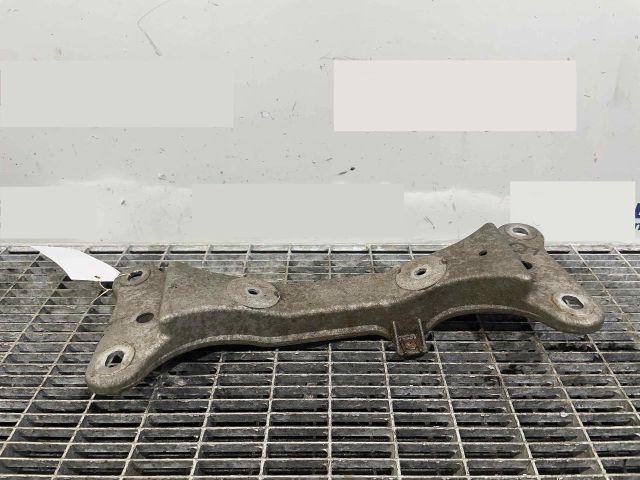 bontott BMW X1 Váltó Tartó Bak (Pozíciófüggetlen)