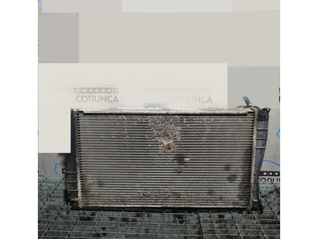 bontott BMW X1 Vízhűtő Radiátor (Klímás)