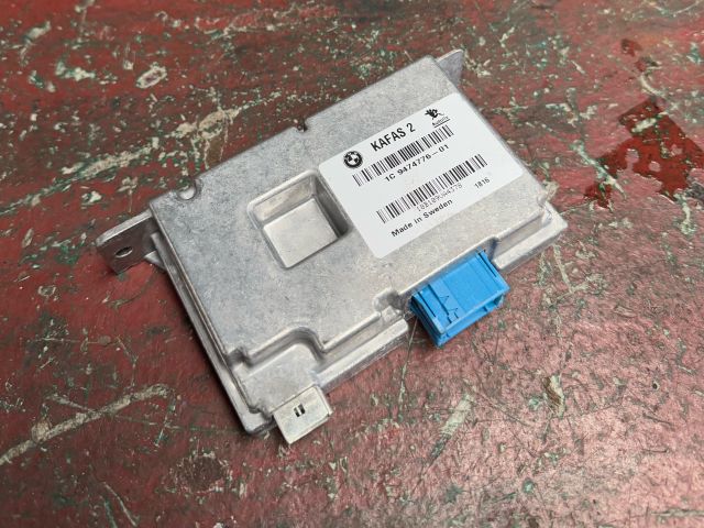 bontott BMW X1 Szélvédő Multifunkciós Kamera Vezérlő Panel