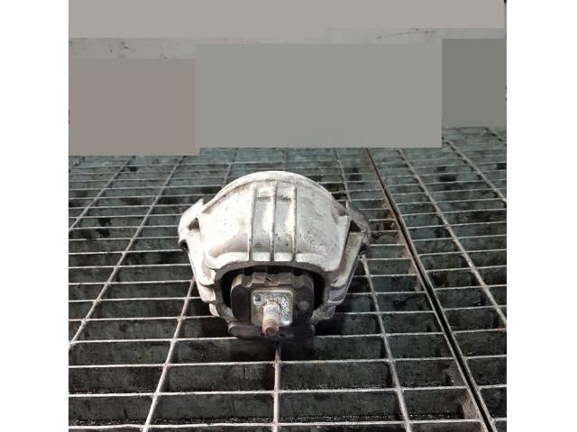 bontott BMW X1 Tartó Bak