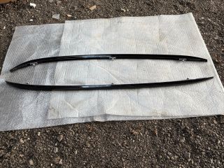 bontott BMW X1 Tetősín Pár