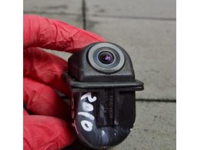 bontott BMW X1 Tolatókamera