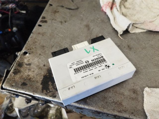 bontott BMW X1 Tolatóradar Elektronika