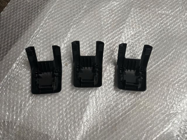 bontott BMW X1 Ülés Rögzítő Takaró