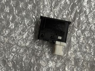 bontott BMW X1 USB Aljzat