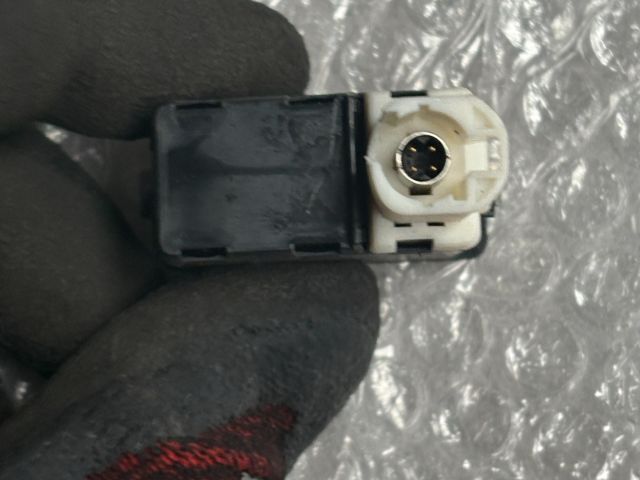 bontott BMW X1 USB Aljzat