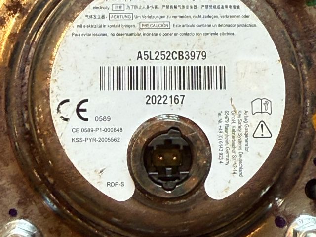 bontott BMW X1 Utasoldali Légzsák