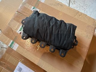 bontott BMW X1 Utasoldali Légzsák