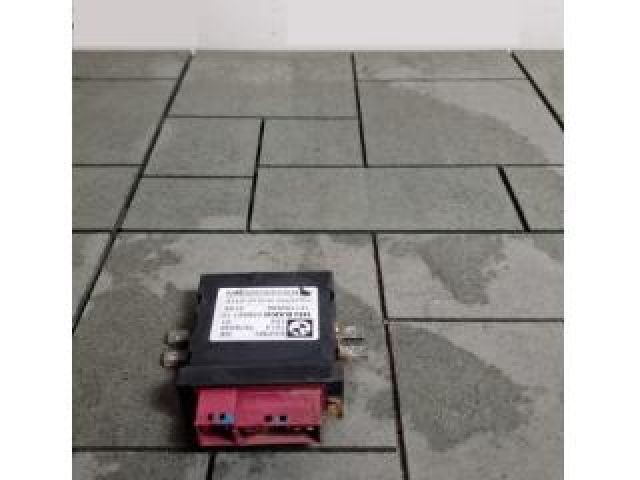 bontott BMW X1 Üzemanyag Befecskendező Vezérlő