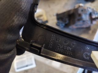 bontott BMW X1 Váltókar Keret