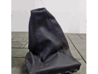 bontott BMW X1 Váltószoknya