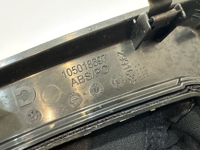 bontott BMW X1 Váltószoknya