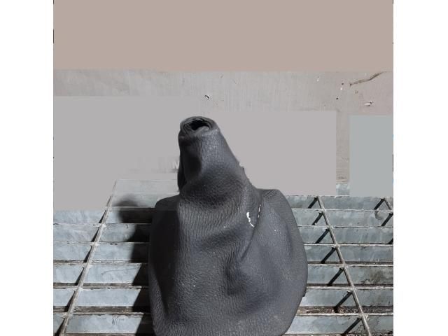 bontott BMW X1 Váltószoknya