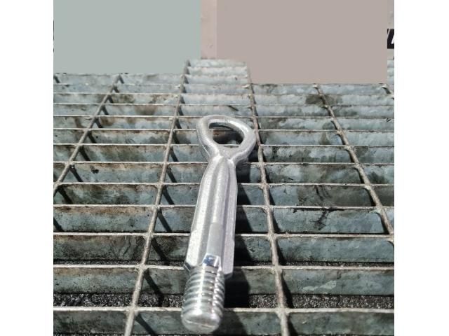 bontott BMW X1 Vonóhorog