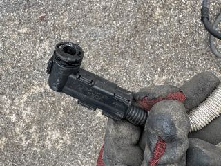 bontott BMW X1 AdBlue Cső