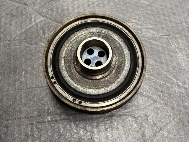 bontott BMW X1 Főtengely Szíjtárcsa