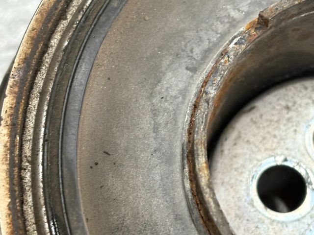 bontott BMW X1 Főtengely Szíjtárcsa