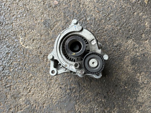 bontott BMW X1 Generátor