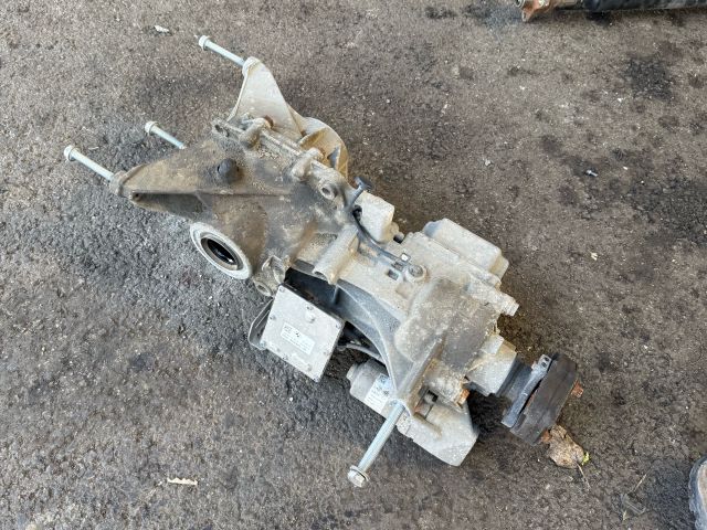 bontott BMW X1 Hátsó Differenciálmű