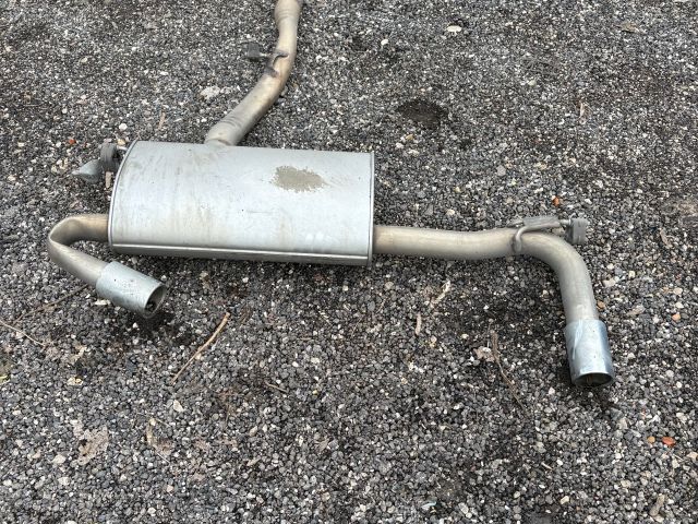 bontott BMW X1 Komplett Kipufogó Rendszer