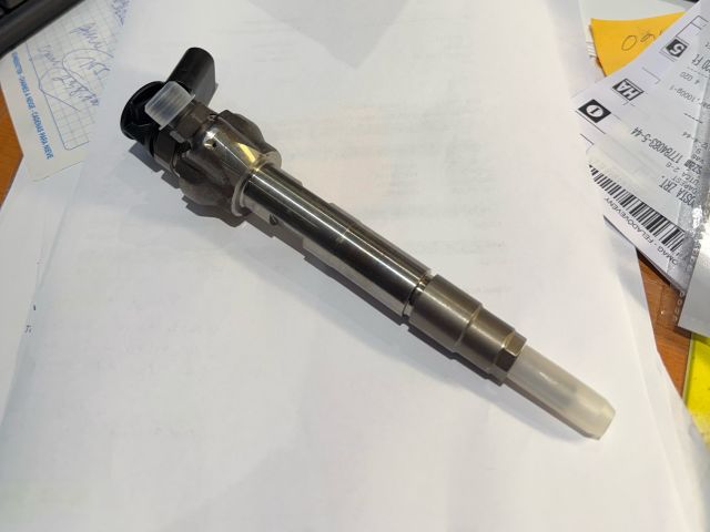 bontott BMW X1 Porlasztó (1 db)