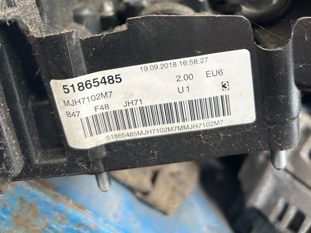 bontott BMW X1 Szelepfedél