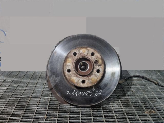 bontott BMW X1 Bal első Csonkállvány