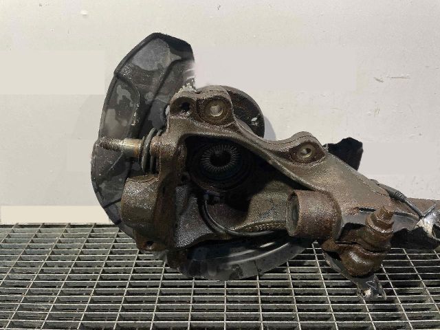 bontott BMW X1 Bal első Csonkállvány