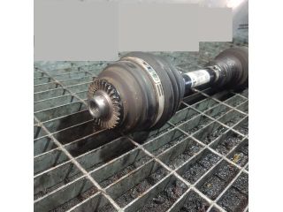 bontott BMW X1 Bal Féltengely