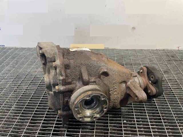 bontott BMW X1 Differenciálmű Tartó Bak