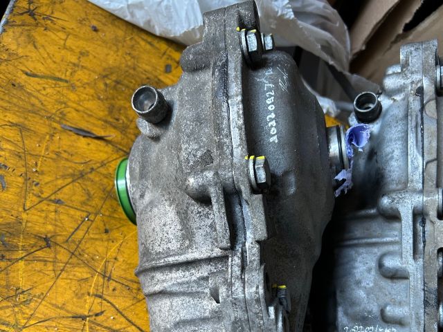 bontott BMW X1 Első Differenciálmű